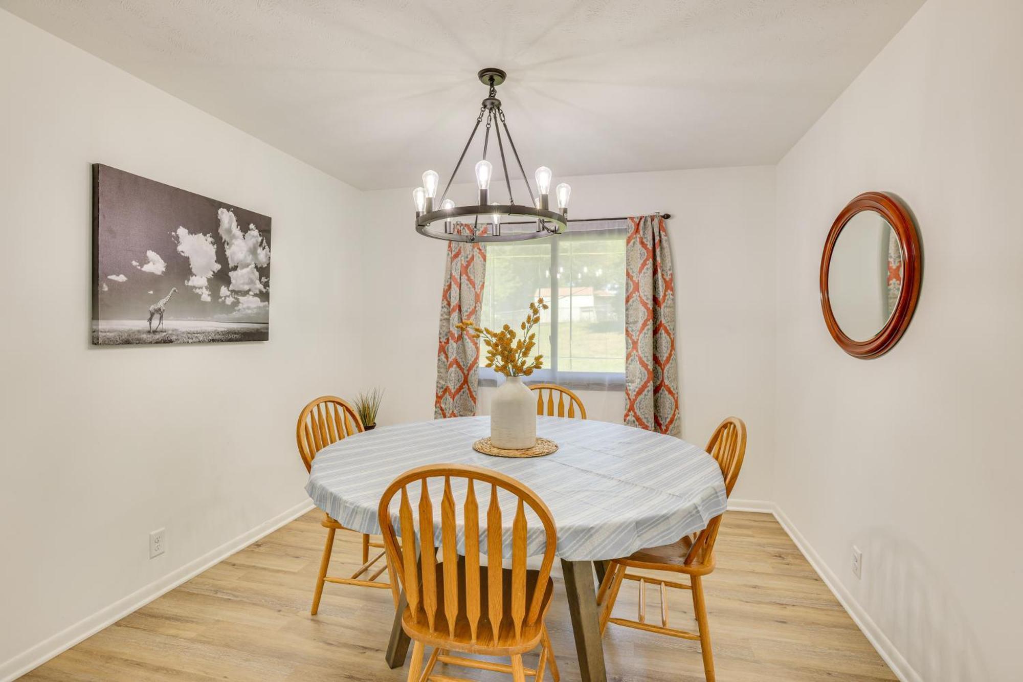 Spacious Omaha Home With Patio And Yard, Pets Welcome! Bagian luar foto